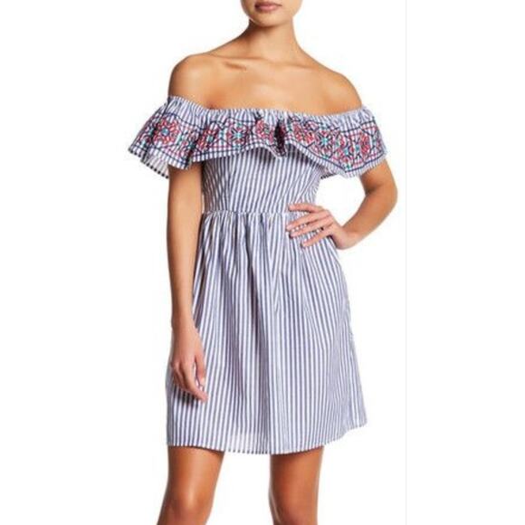 2/$15 Flying Tomato Embroidered Off Shoulder Dress Blue Striped Size M - Picture 1 of 8